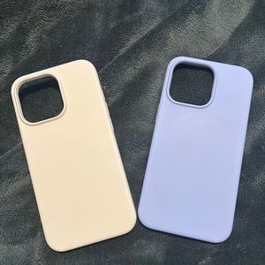 Silicone pink and purple cases